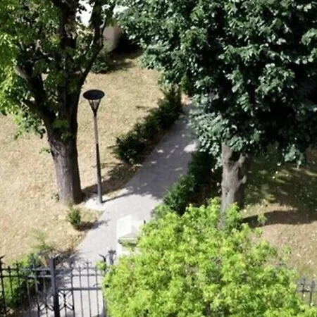 Western Paris Porte De Versailles 3*