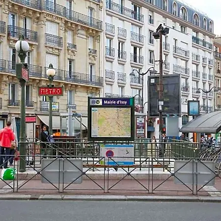 Western Paris Porte De Versailles