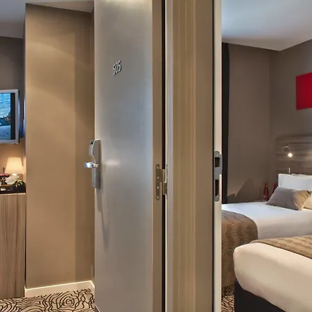 Western Paris Porte De Versailles Issy-les-Moulineaux