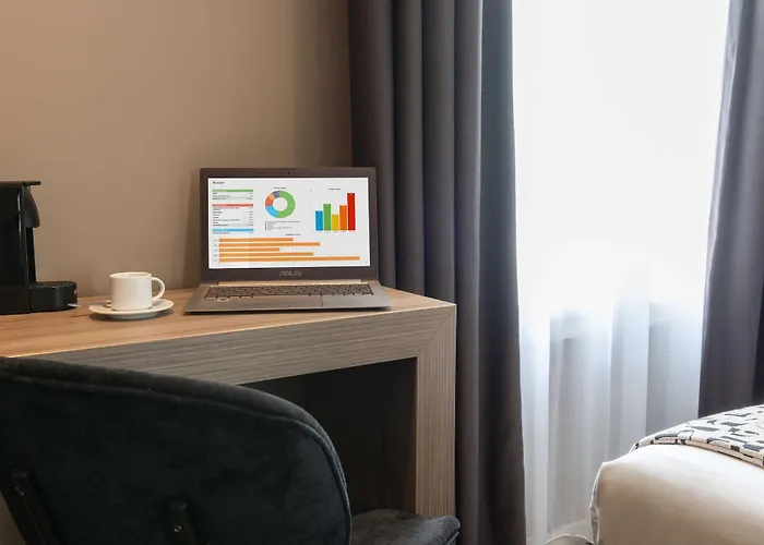 فندق Western Paris Porte De Versailles 3*