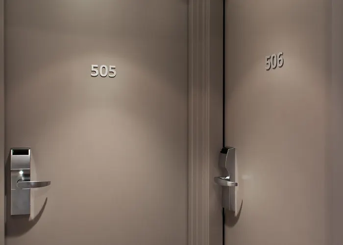 فندق Western Paris Porte De Versailles إسّي لي مولينو