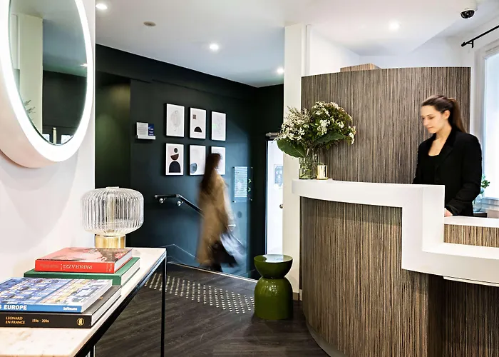 Western Paris Porte De Versailles 3*