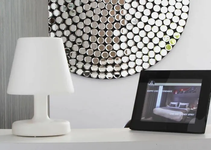 فندق Western Paris Porte De Versailles 3*