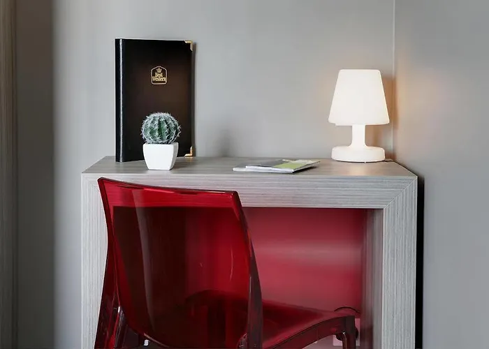 Western Paris Porte De Versailles 3*